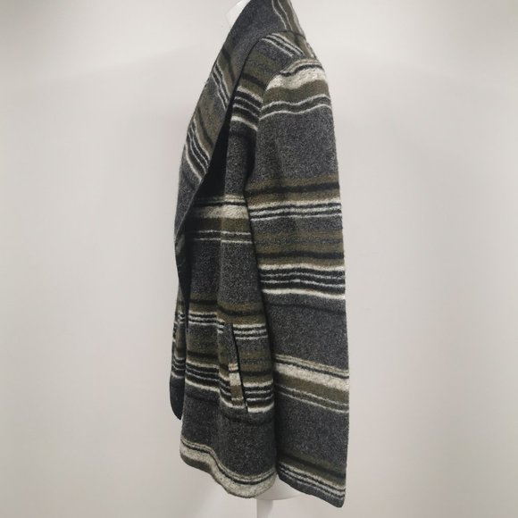 Gharani Strok Wool Cardigan - Picture 3 of 6